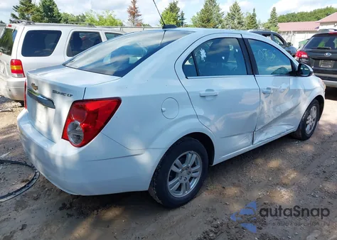 2015 Chevrolet Sonic Lt Auto из США, поврежденный, VIN 1G1JC5SH2F4167238